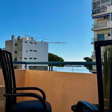 Διαμέρισμα Vue Terrasse A 1min Des Plages